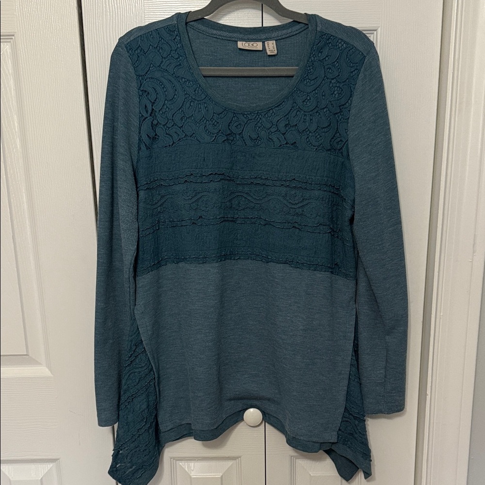 LOGO by Lori Goldstein Teal Lace Detail Long Sleeve Top